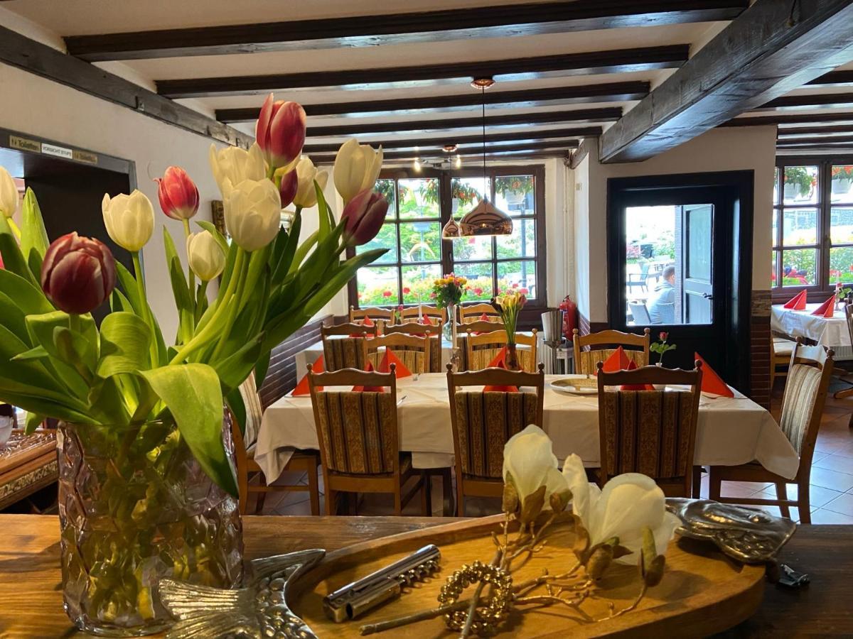 The Burgklause Boutique Hotel リンツ・アム・ライン エクステリア 写真