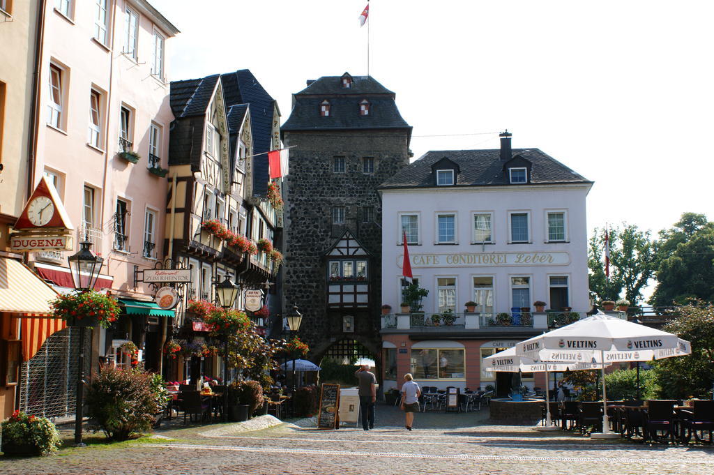 The Burgklause Boutique Hotel リンツ・アム・ライン エクステリア 写真